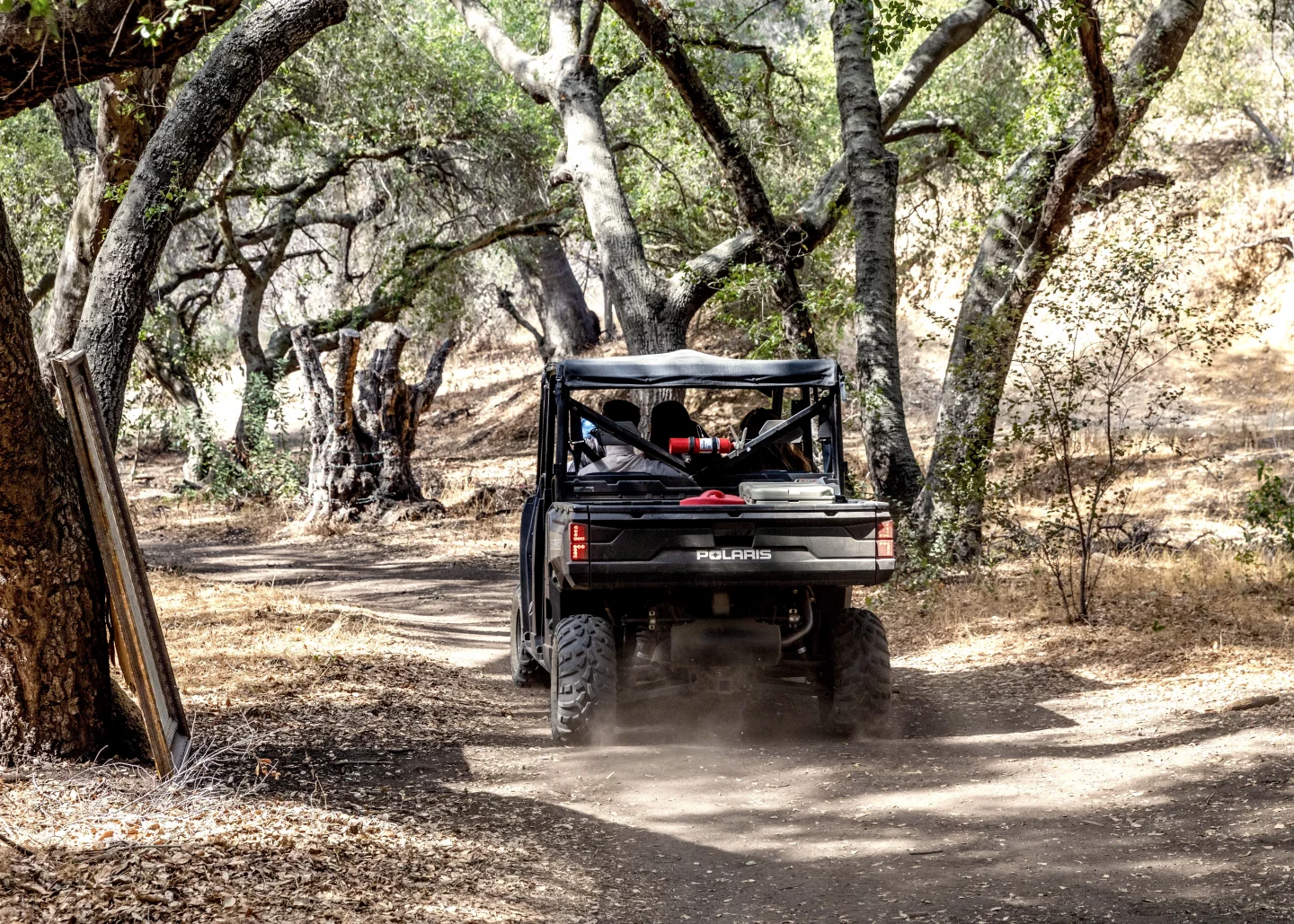 side by side driving through saddlerock ranch on 4x4 wine tour